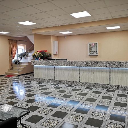 Отель Визит Pogreby  Buitenkant foto